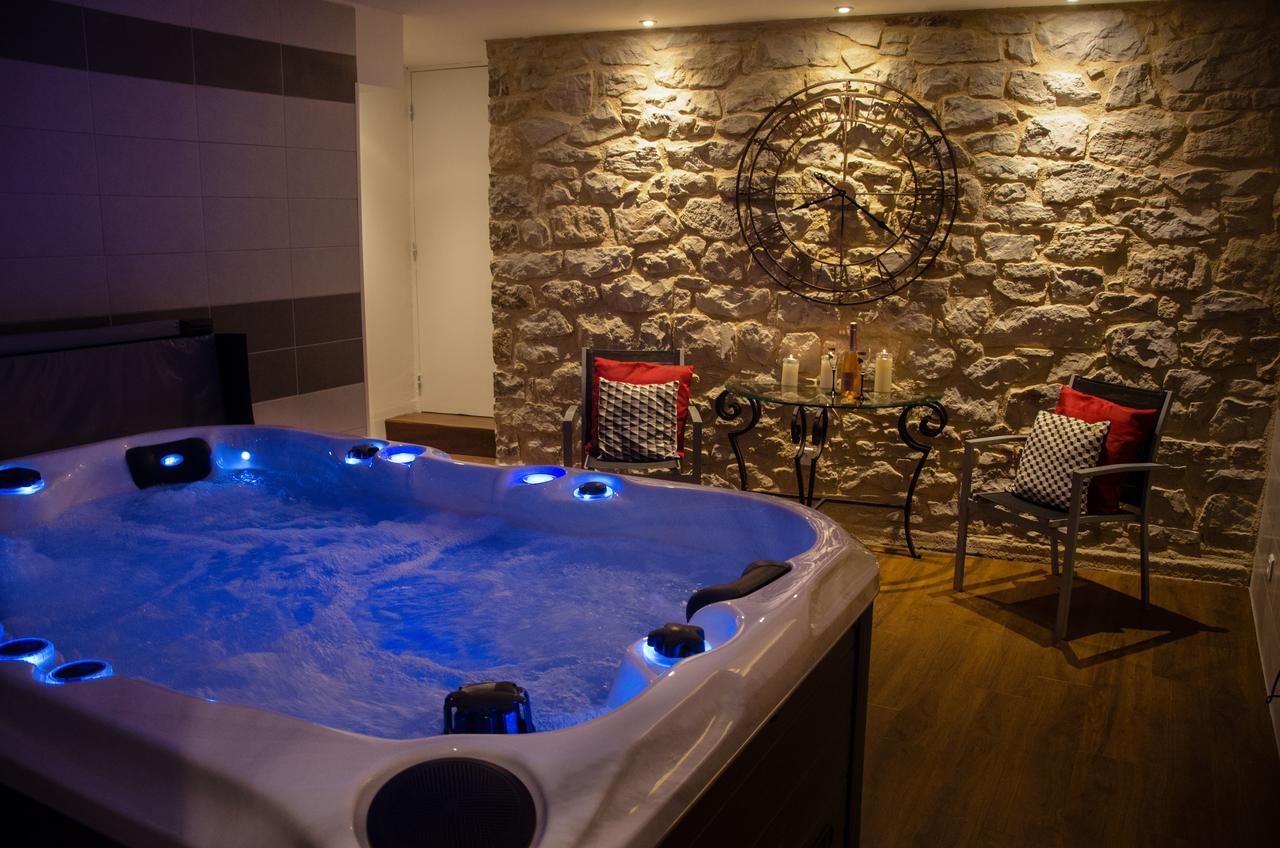 Logis Hotel Aux Berges De L'Aveyron Onet-le-Château المظهر الخارجي الصورة